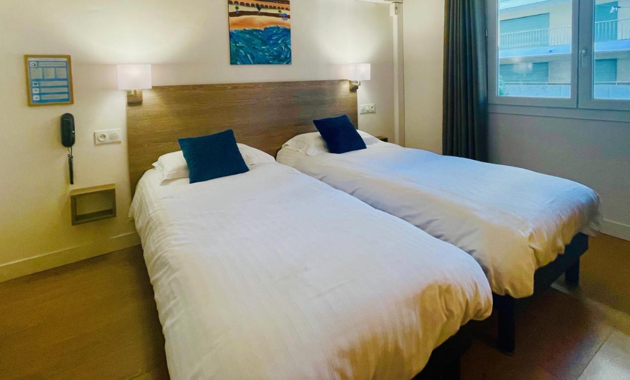Hotel Courbet Juan-les-Pins Eksteriør billede