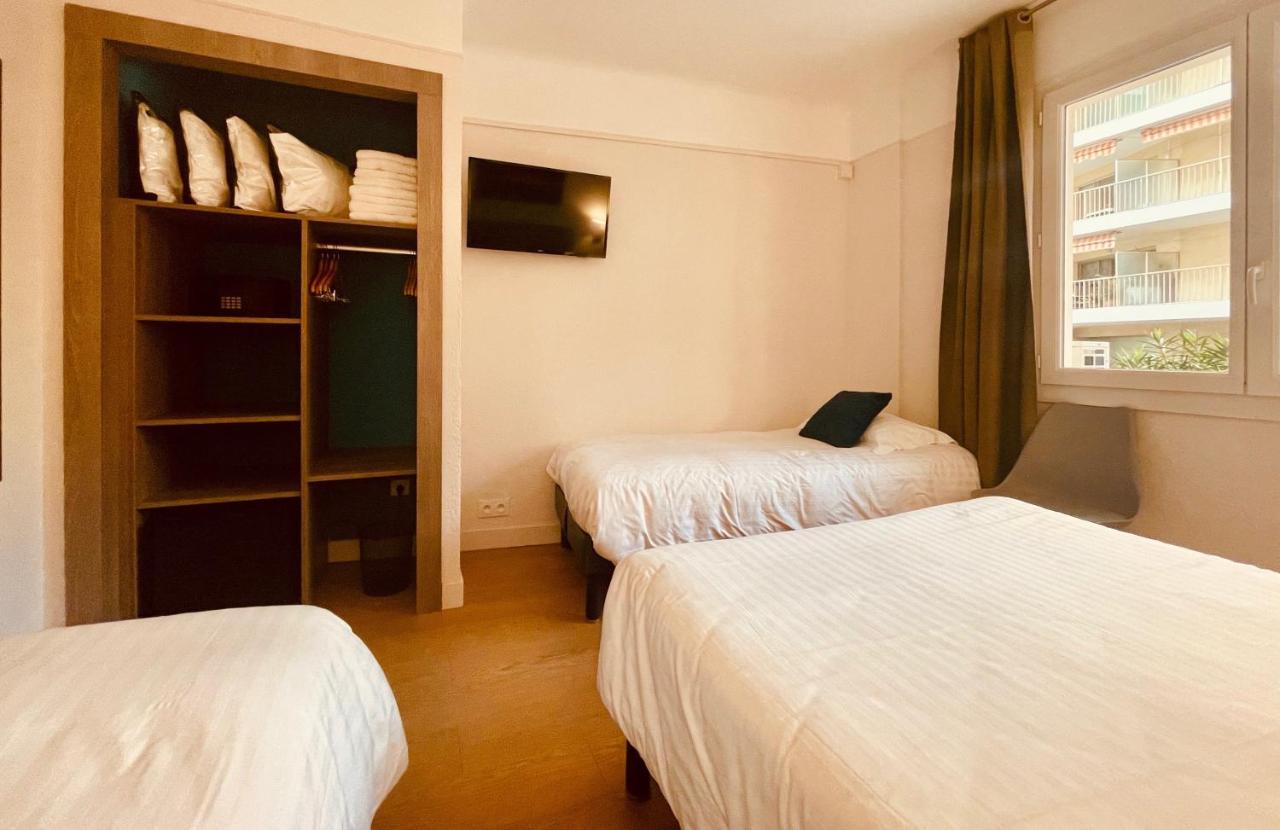 Hotel Courbet Juan-les-Pins Eksteriør billede
