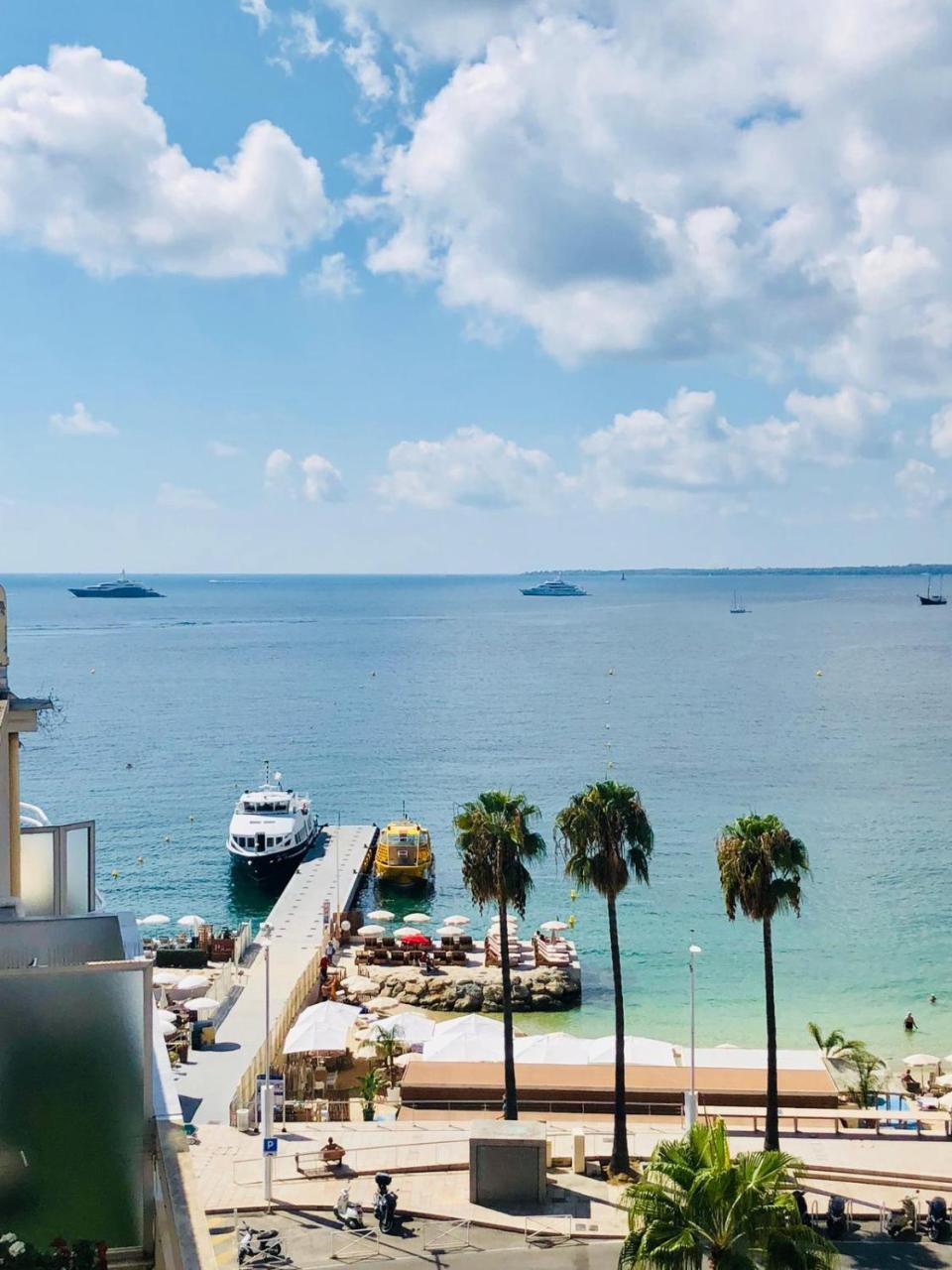Hotel Courbet Juan-les-Pins Eksteriør billede