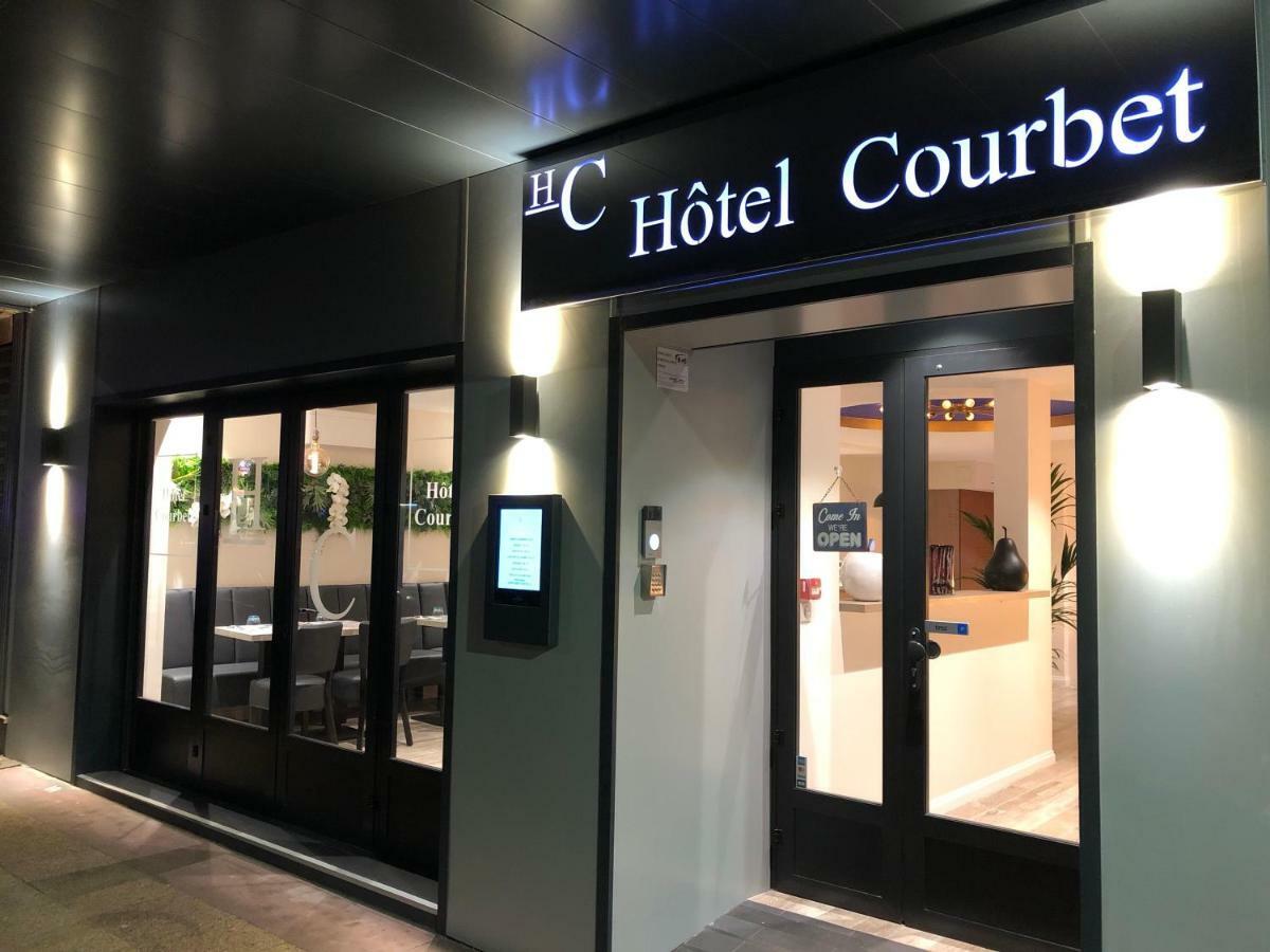 Hotel Courbet Juan-les-Pins Eksteriør billede
